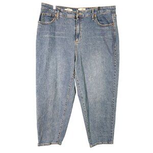 Universal Thread Womens 16W no button Balloon Jeans Light Wash Denim Relaxed Fit